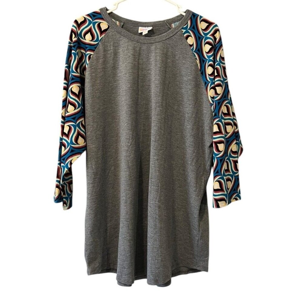 LulaRoe Women's Colorful Shirt Size 3XL Loungewear Comfy Stretch Modern Designer